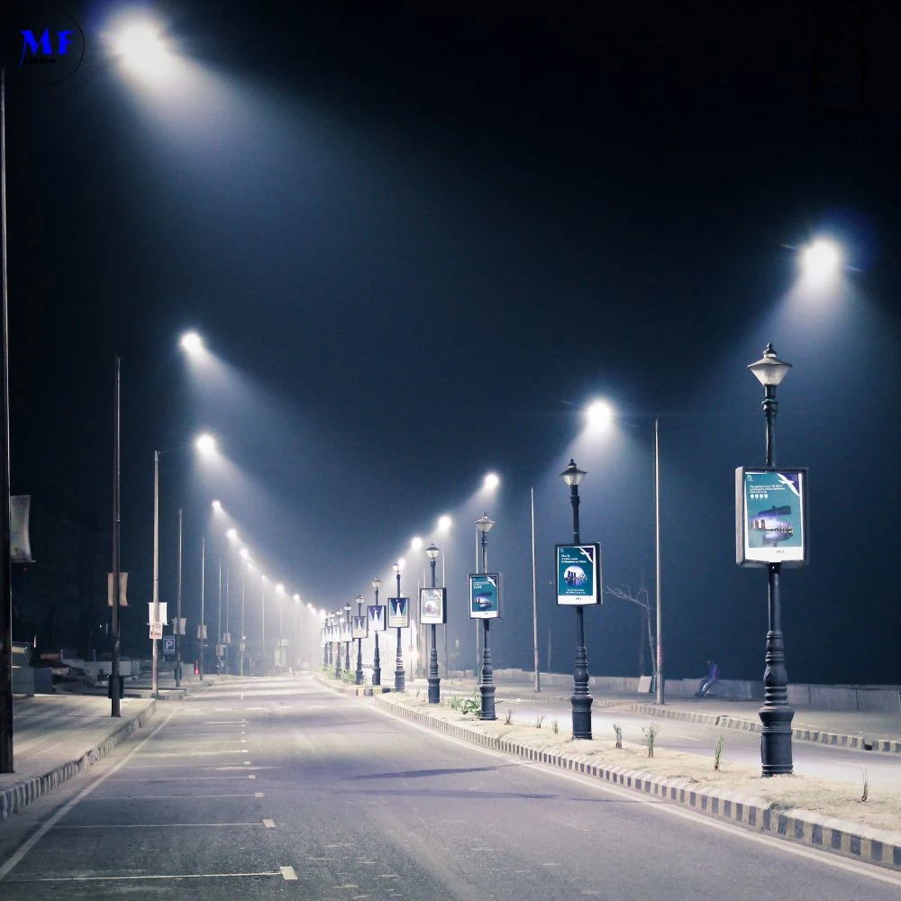 LED Flood Street Light With Support Smart Control 100W 0-10V Dim Die Casting Aluminum Waterproof IP65 175lm/W 1