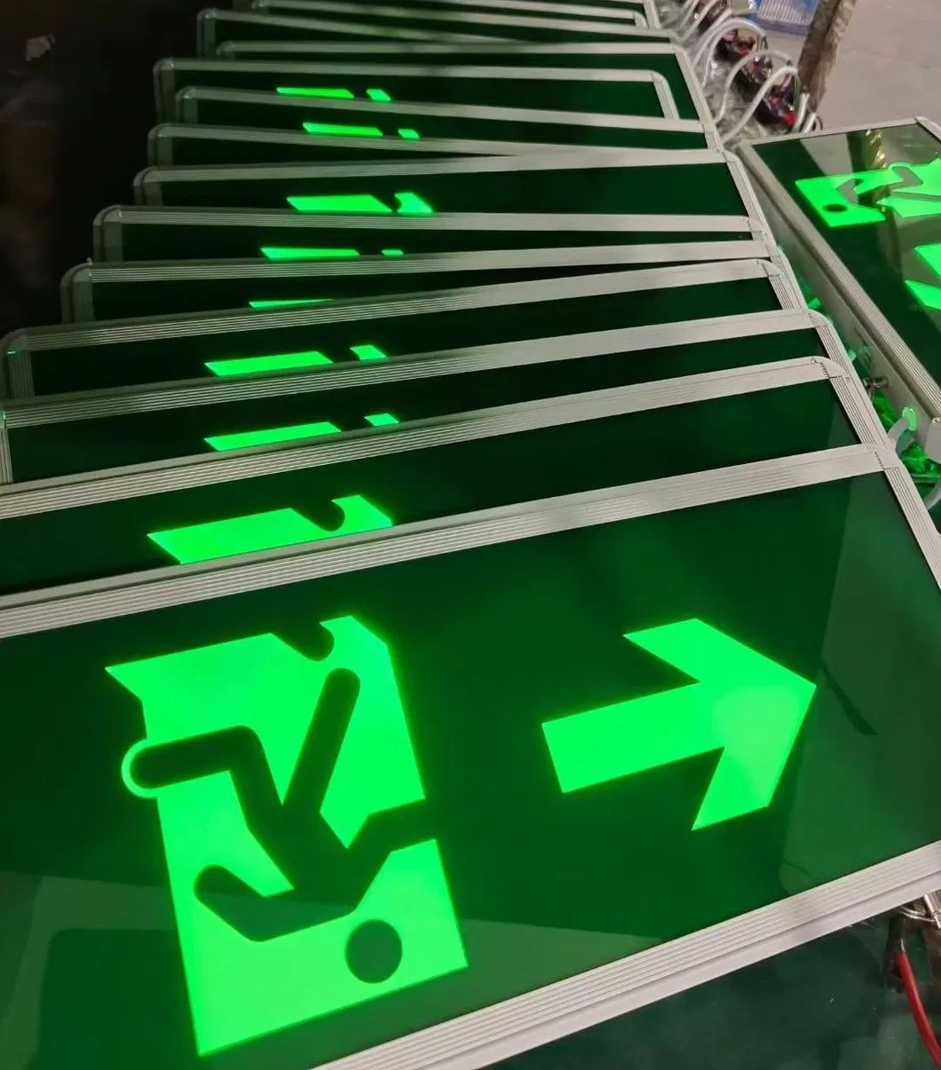 LED Exit Escpe Emergency Panic Light IP66 Hotel Green Shopping Mall Train Station School Supermarket 10