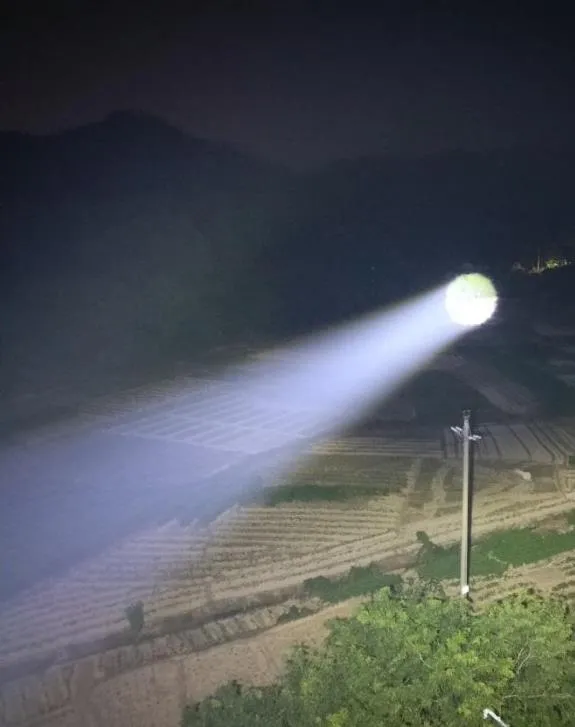LED Spot Search Light 200W 300W IP66 Waterproof Steel Anti-Corrosion 1000m 3000m Sea Ship Vessel Boat Remote Searching Rescue Searchlight 7