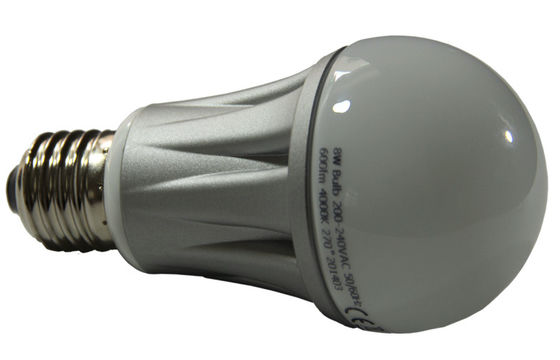 8W 500lm E27 Epistar Dimmable LED Bulb Light With Beam Angle 270°