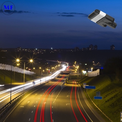 Factory Price LED Street Light IP65 Ik10 Outdoor 50W-250W With 10kv SPD Dimming For Roadway Highway Parking Lot