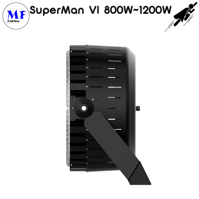 800W IP66 Stadium LED Flood Light Dustproof Waterproof High Protection IK10 20Deg 160LM/W 2700K-6000K For Tennis Course