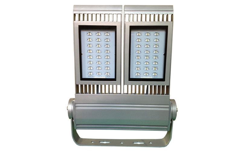 140W IP67 CE, DLC High Power LED Flood Light 14560 Lumen Silver Grey / Black color