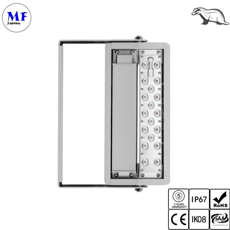 IP67 Outdoor 60W-300W LED Flood Light With Smart 5 Types For Parking Lot Stadium Street Billboard