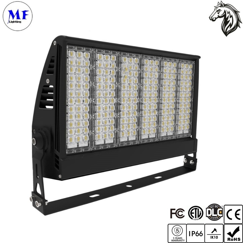 200W-1200W IP67 LED Flood Light High Power Mast Light For Stadium Construction Site Tower Crane