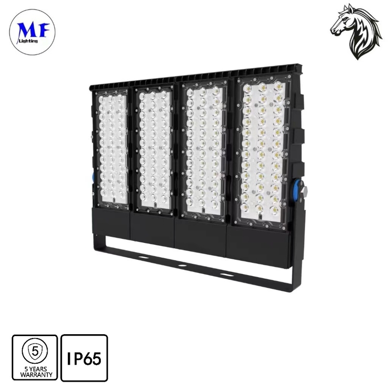 300W IP65 150LM/W LED Flood Light Stadium Light Beam Angle 15°/25°/40°/60°/90°/P45° For Parking Lots